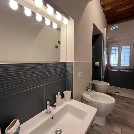Appartement La Dimora Di Via Roma By Elba Holidays *